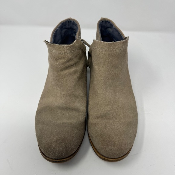 TOMS Women's Beige Suede Ankle Boots Side Zip Low Heel Size 7 - Picture 3 of 9